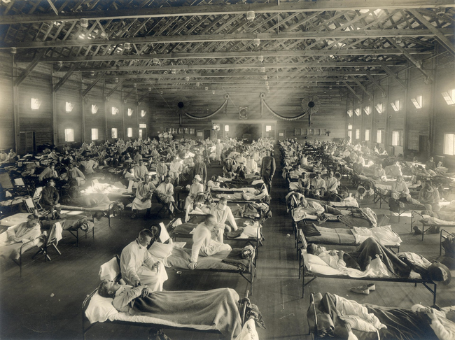 Emergency hospital during influenza epidemic, Camp Funston, Kansas. - Copyright: Otis Historical Archives, National Museum of Health and Medicine.